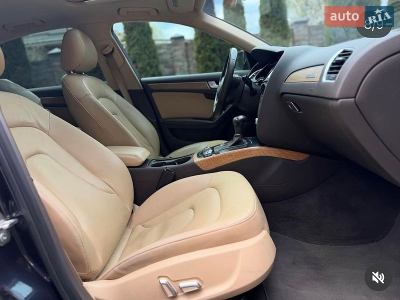 Седан Audi A4 2012 в Николаеве