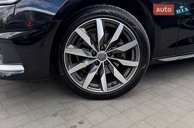 Седан Audi A4 2020 в Львові