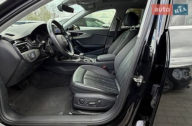 Седан Audi A4 2020 в Львові