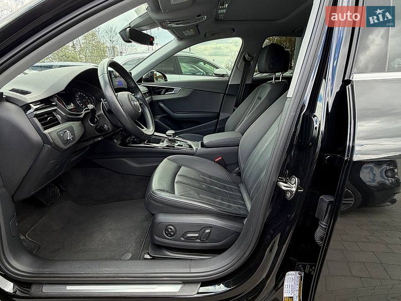 Седан Audi A4 2020 в Львові