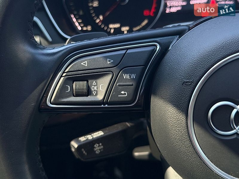 Седан Audi A4 2018 в Виннице