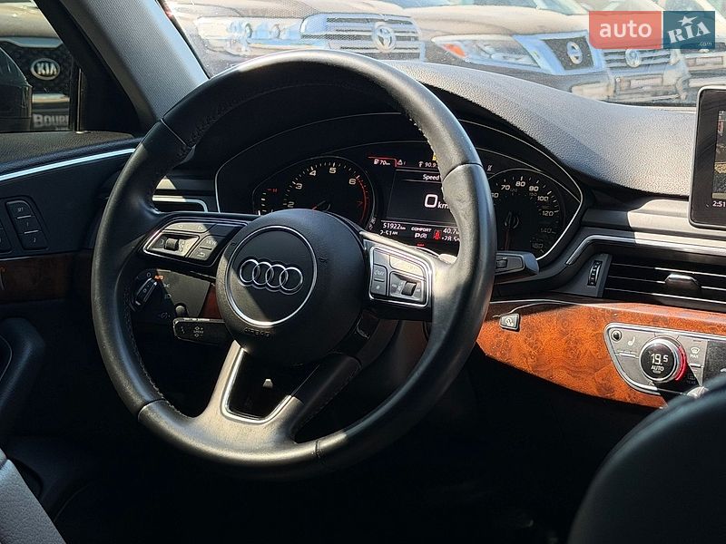 Седан Audi A4 2018 в Виннице