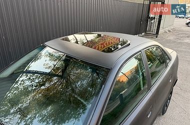 Седан Audi A4 1995 в Чернигове