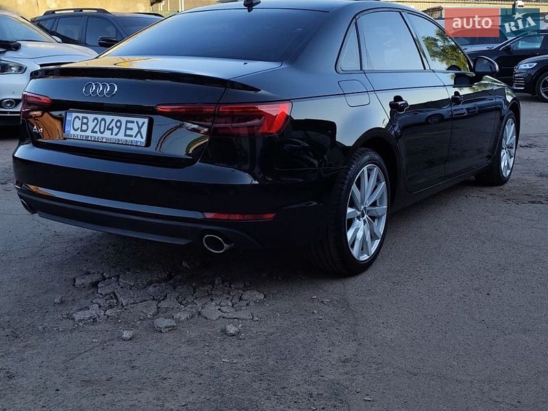 Седан Audi A4 2017 в Чернигове