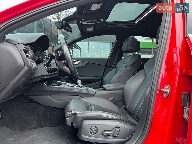 Седан Audi A4 2016 в Одессе