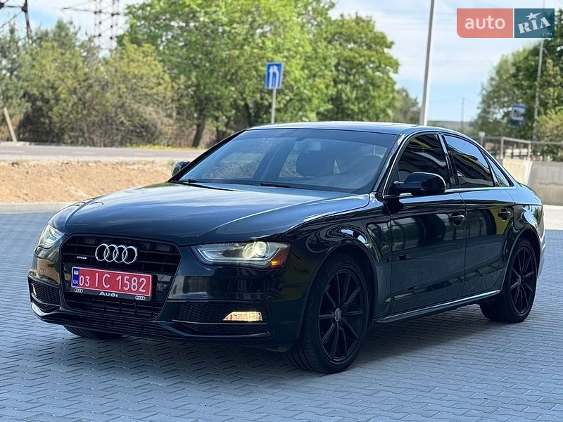 Седан Audi A4 2015 в Луцке