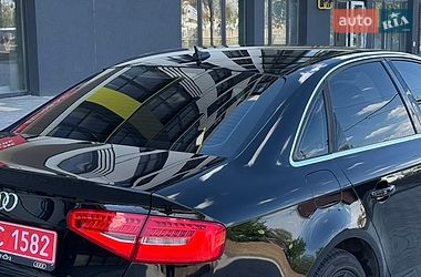 Седан Audi A4 2015 в Луцке