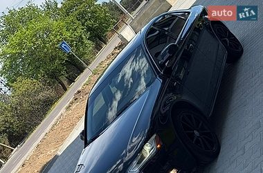 Седан Audi A4 2015 в Луцке