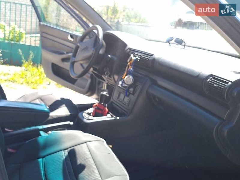 Универсал Audi A4 1997 в Львове