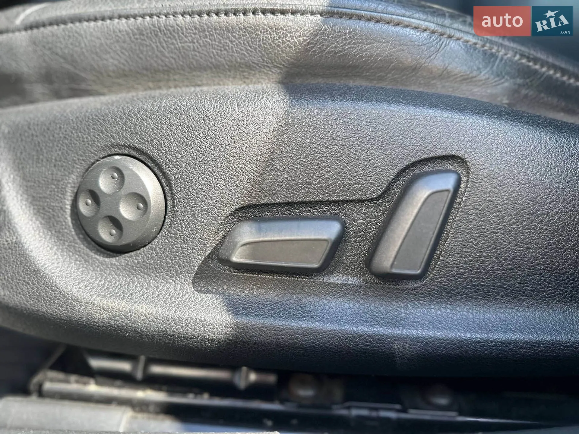 2011 Audi A4 - мініатюра 13