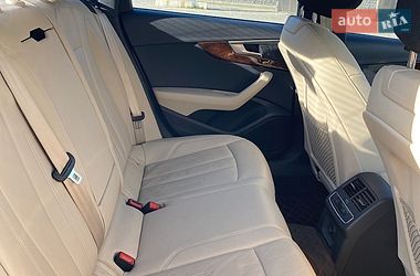Седан Audi A4 2017 в Чернівцях