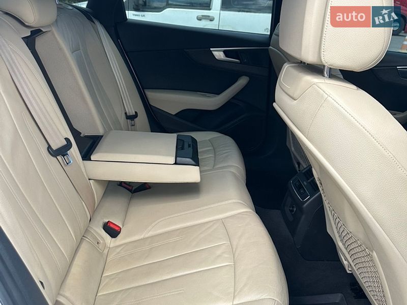 Седан Audi A4 2016 в Житомире