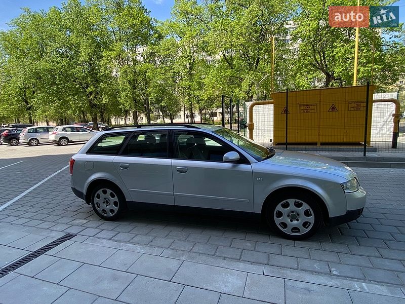 Універсал Audi A4 2002 в Рівному