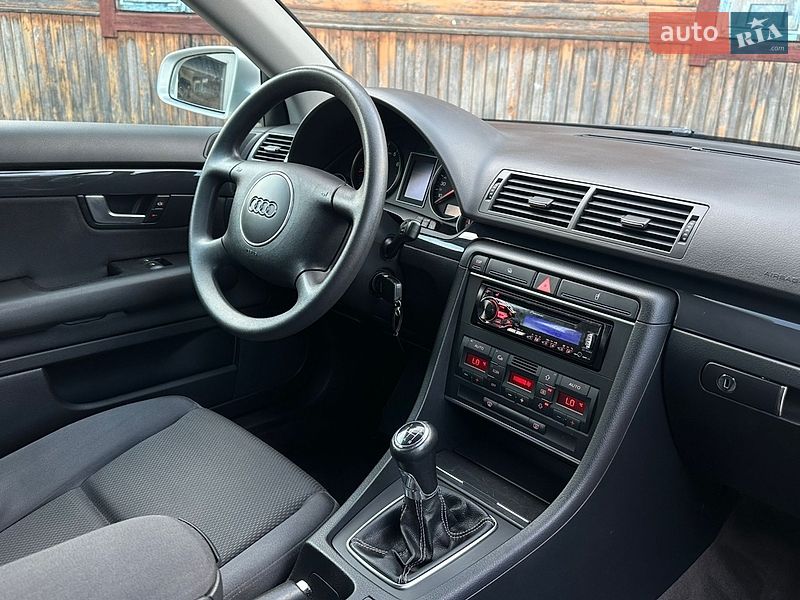 Универсал Audi A4 2003 в Сарнах