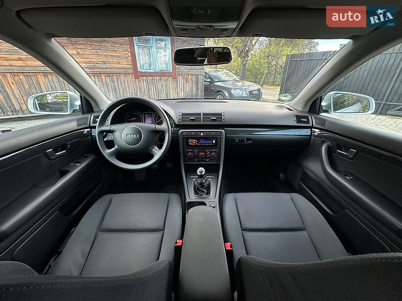 Универсал Audi A4 2003 в Сарнах