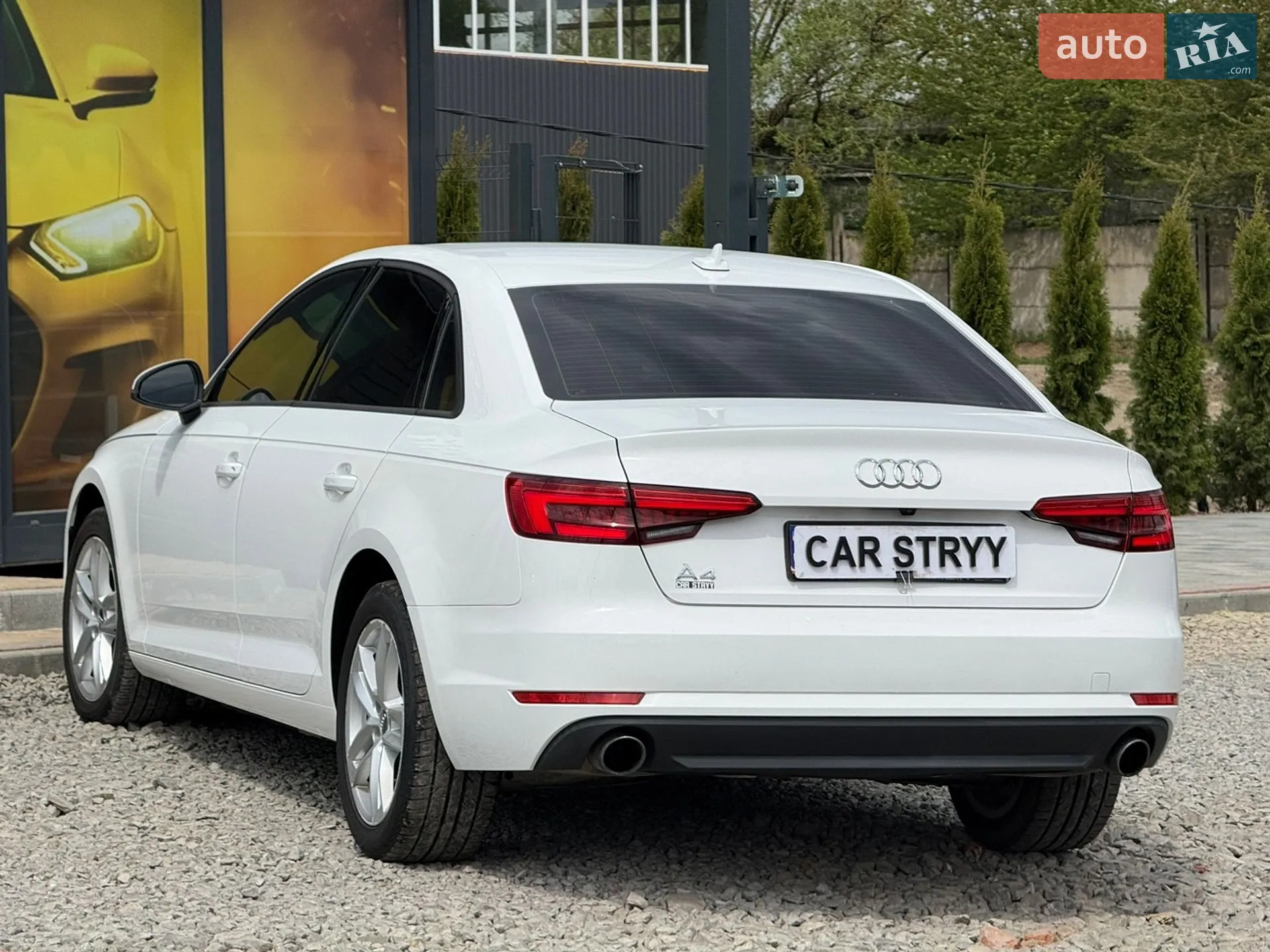 2017 Audi A4 - мініатюра 3