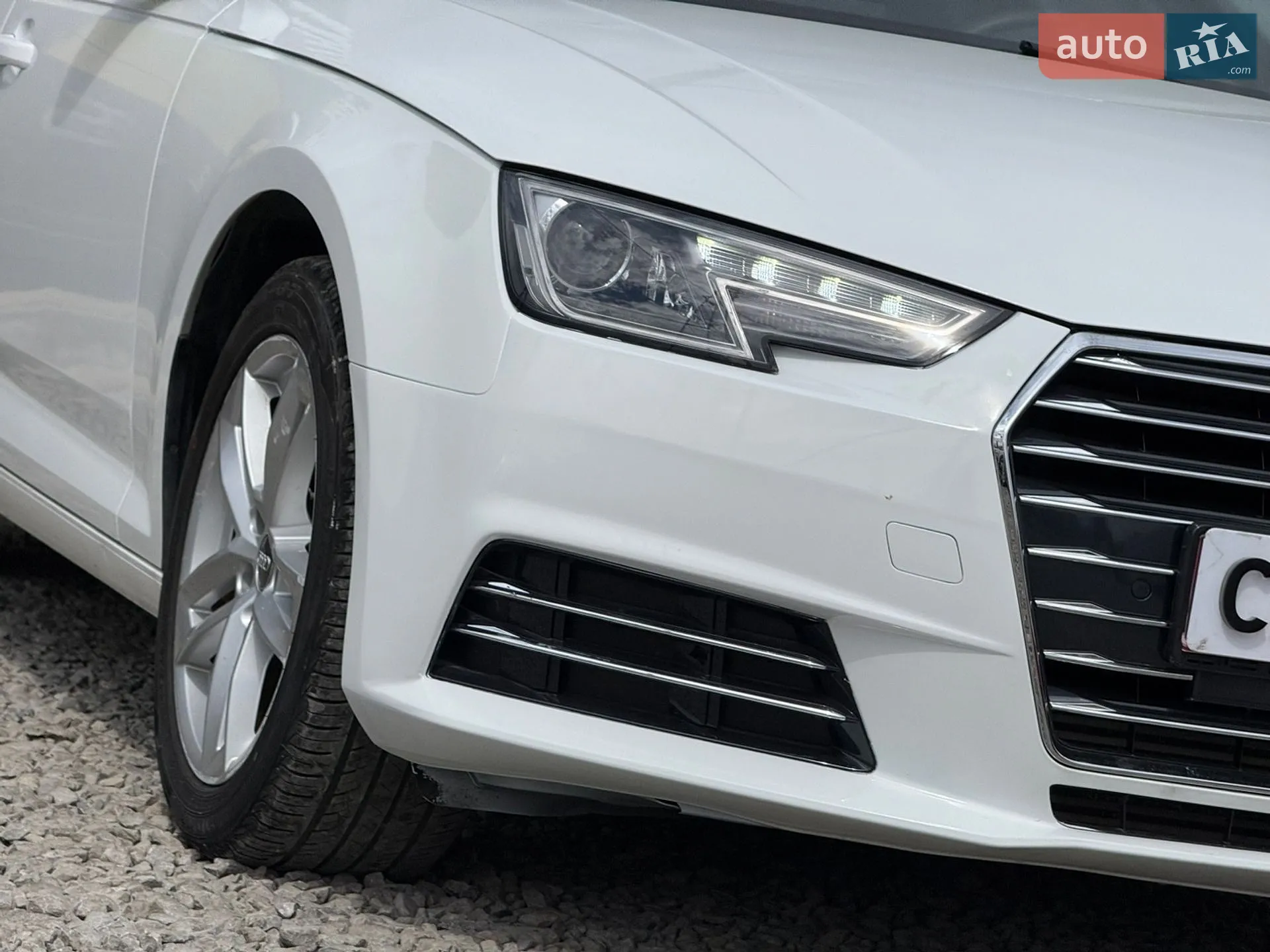2017 Audi A4 - мініатюра 8