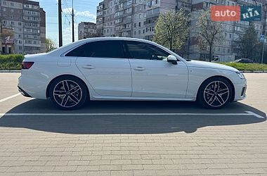 Седан Audi A4 2023 в Сумах