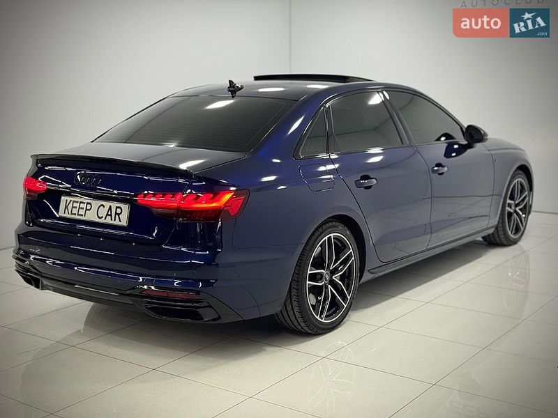 Седан Audi A4 2024 в Одесі