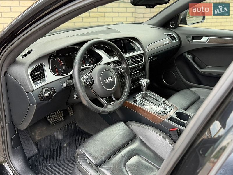 Универсал Audi A4 2015 в Дрогобыче