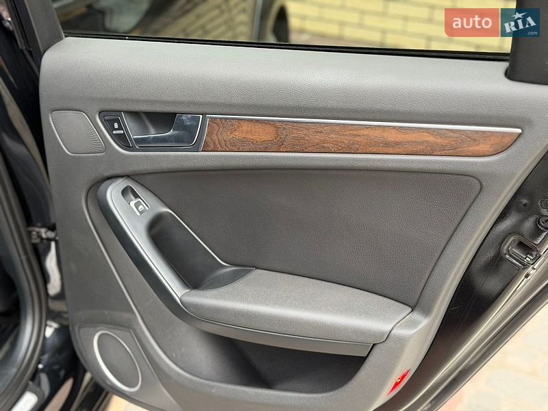 Универсал Audi A4 2015 в Дрогобыче