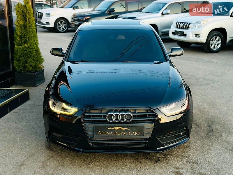 Седан Audi A4 2012 в Харькове