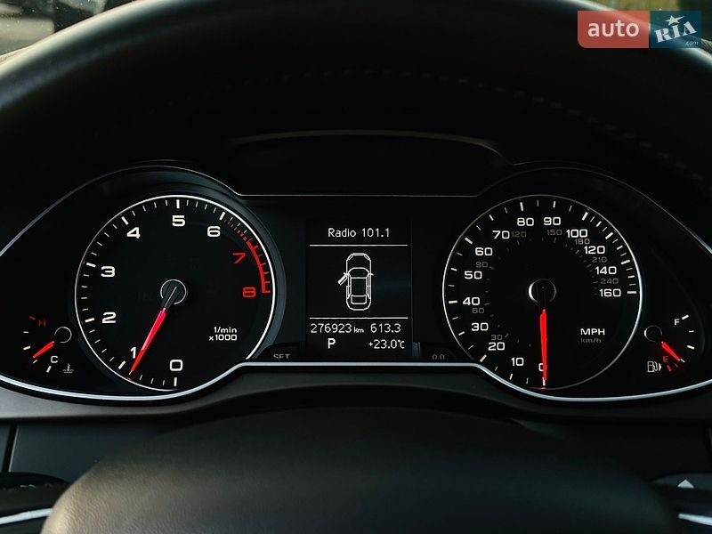 Седан Audi A4 2012 в Харькове