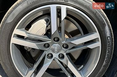 Седан Audi A4 2017 в Києві