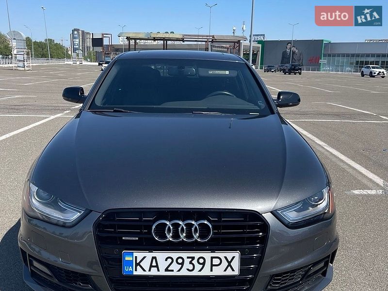 Седан Audi A4 2015 в Киеве