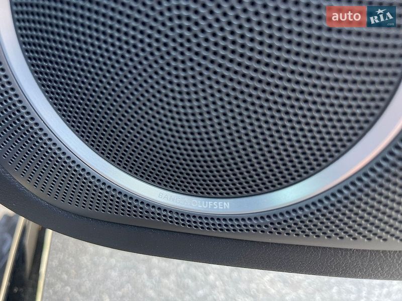 Седан Audi A4 2015 в Киеве