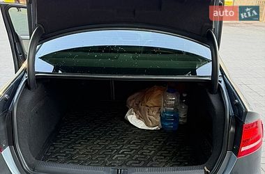 Седан Audi A4 2012 в Дніпрі
