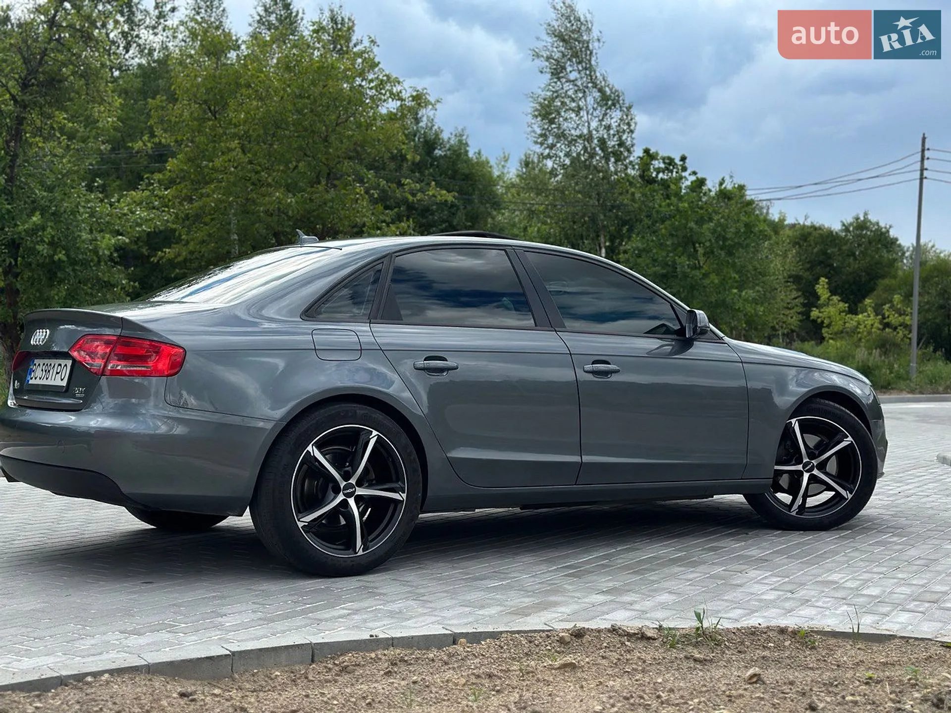 2011 Audi A4 - мініатюра 3