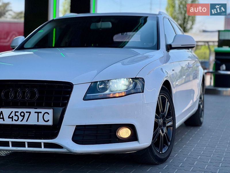 Универсал Audi A4 2008 в Киеве