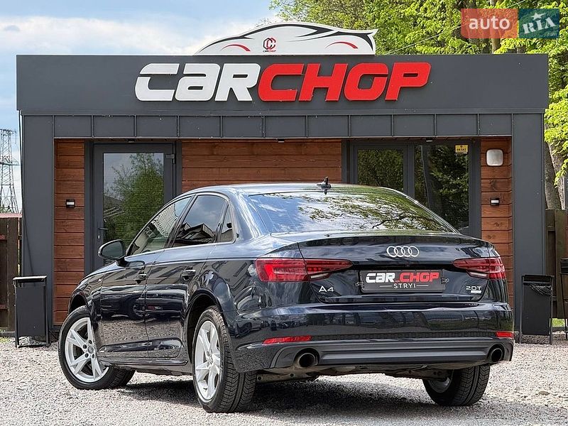 Седан Audi A4 2018 в Стрые