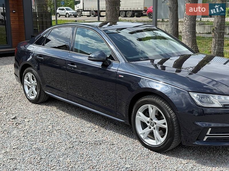 Седан Audi A4 2018 в Стрые