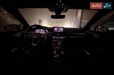 Универсал Audi A4 2016 в Киеве