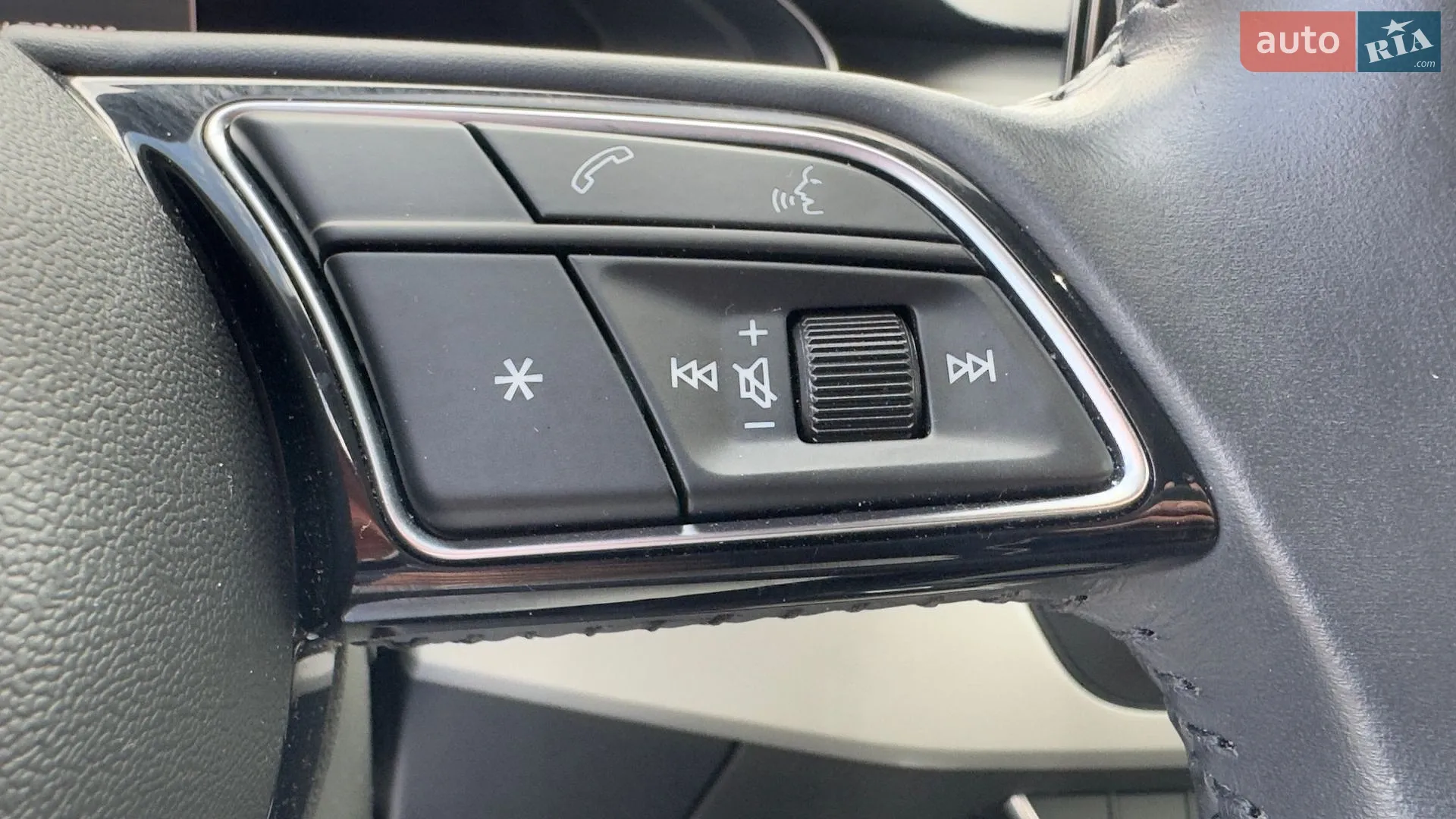 2019 Audi A4 - мініатюра 102