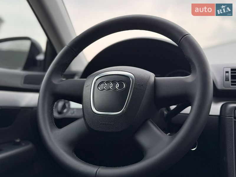Седан Audi A4 2006 в Виноградове