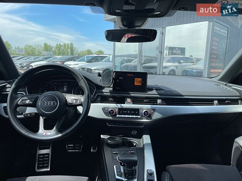 Універсал Audi A4 2017 в Києві