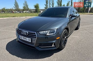 Седан Audi A4 2018 в Кривом Роге