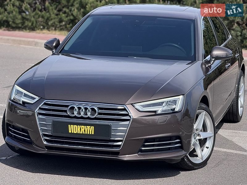 Седан Audi A4 2018 в Києві