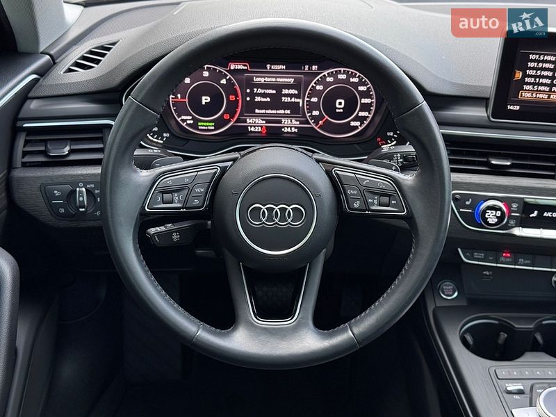 Седан Audi A4 2018 в Києві