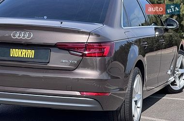 Седан Audi A4 2018 в Києві