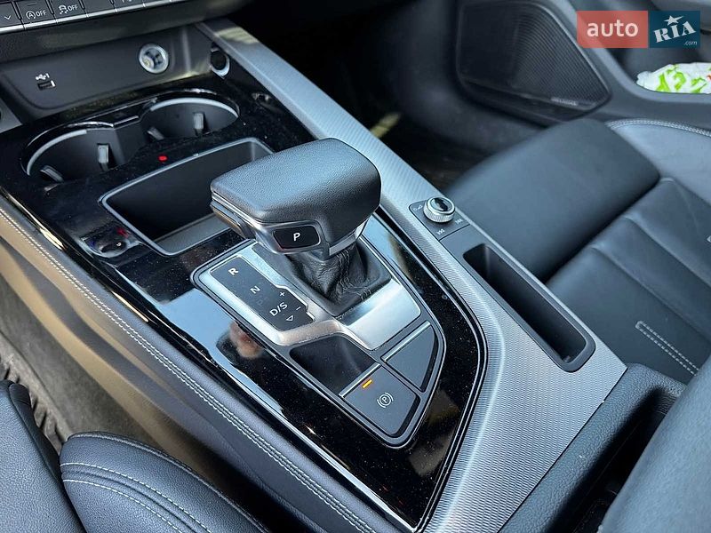 Седан Audi A4 2022 в Вінниці