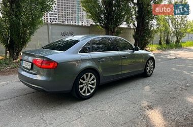 Седан Audi A4 2012 в Києві