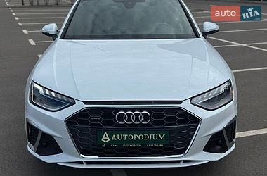 Седан Audi A4 2020 в Киеве