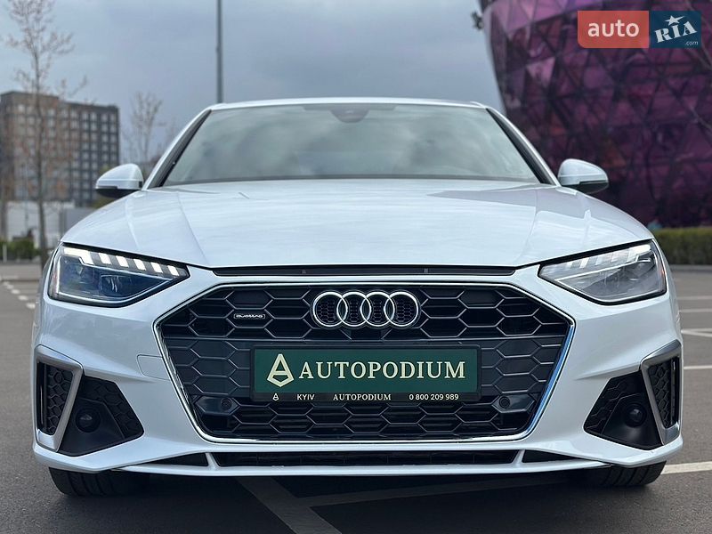 Седан Audi A4 2020 в Киеве