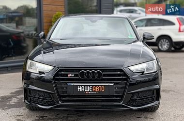 Седан Audi A4 2015 в Шептицькому