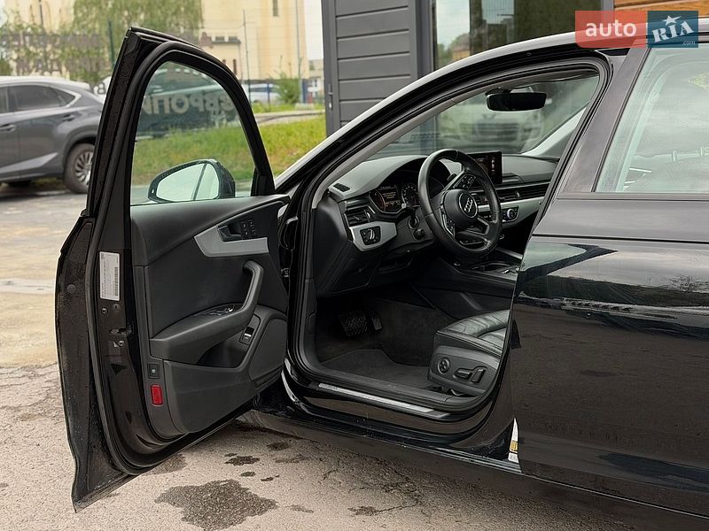 Седан Audi A4 2015 в Шептицькому