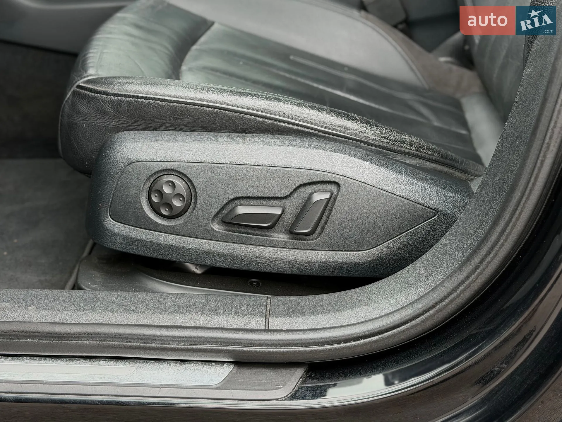 2015 Audi A4 - мініатюра 28